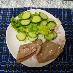 うま～い♩とろける鮪の頬肉バター焼き♩